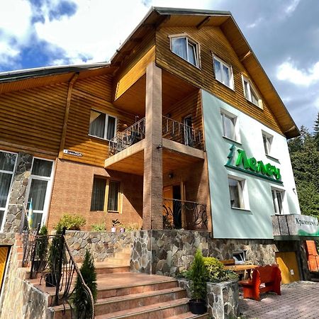 Лелеч Otel Tatariv Dış mekan fotoğraf